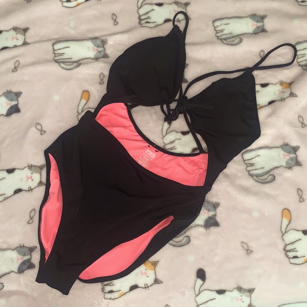 One piece bathing suit